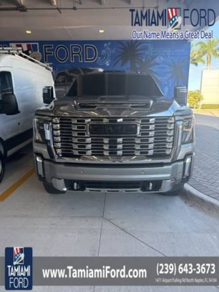 2025 GMC Sierra 2500HD Denali