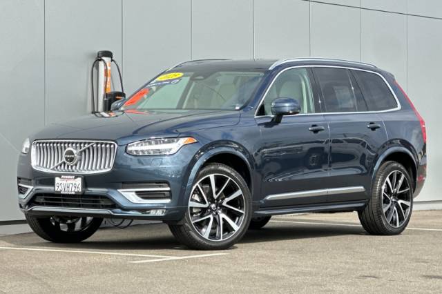2025 Volvo XC90 B6 Plus 7-Seater