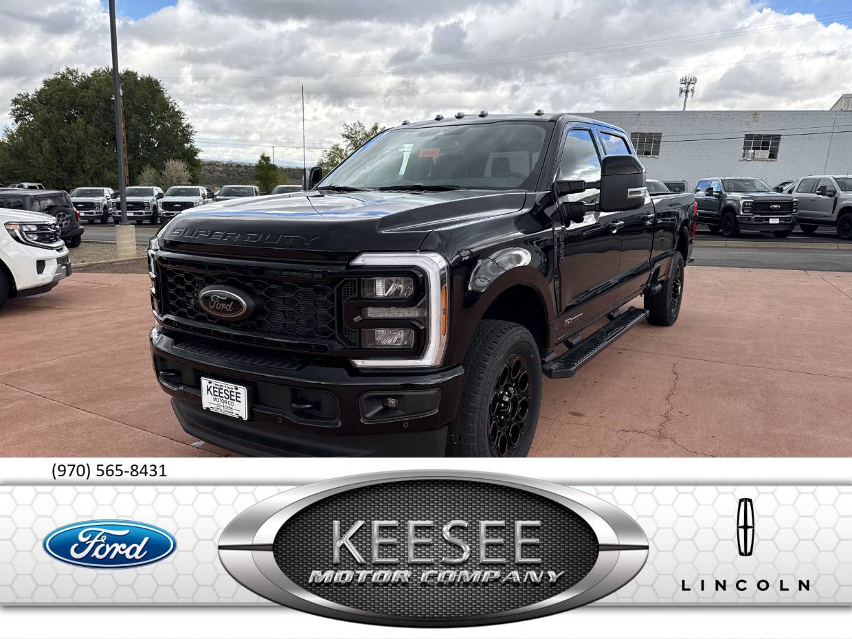 2026 Ford F-350 Super Duty Lariat's photo