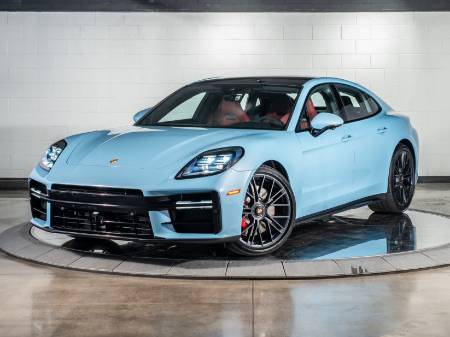 2026 Porsche Panamera GTS