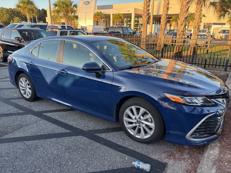 2024 Toyota Camry LE