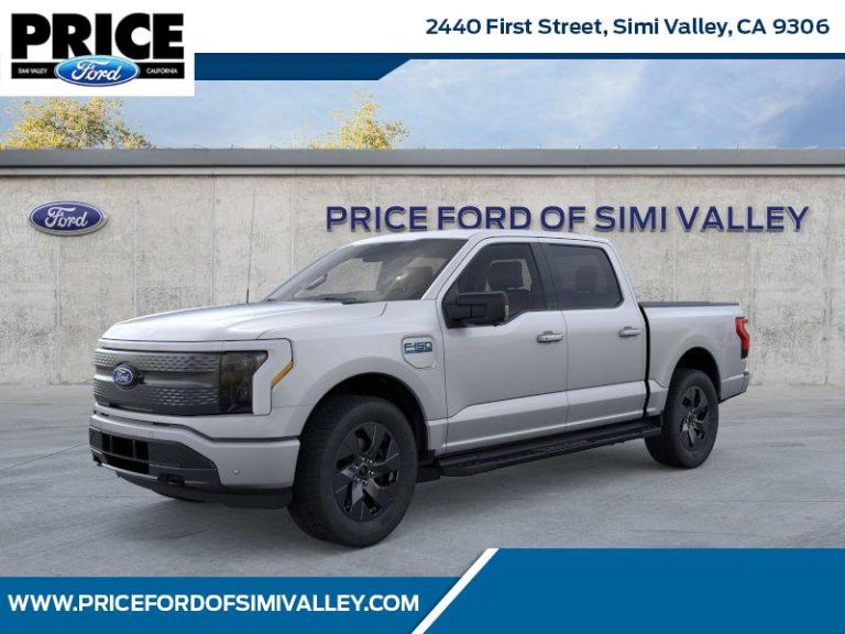 2025 Ford F-150 Lightning Flash