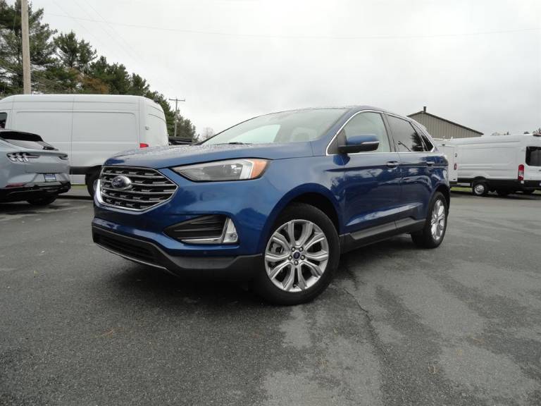 2022 Ford Edge Titanium