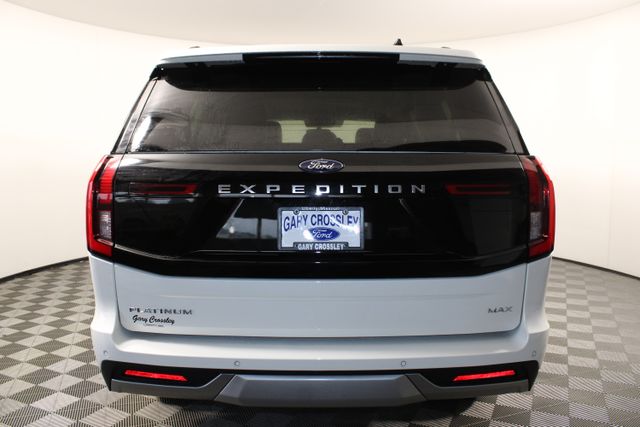 2025 Ford Expedition MAX Platinum photo 2