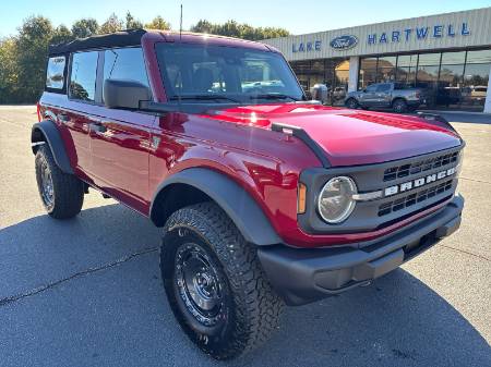2025 Ford Bronco Base