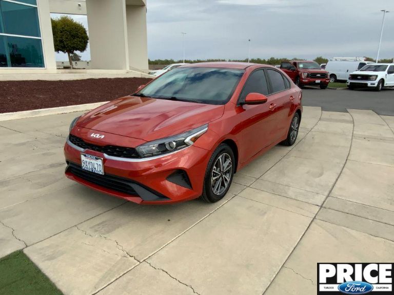 2022 Kia Forte LXS