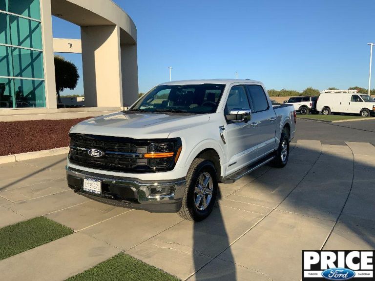 2025 Ford F-150 XLT Hybrid