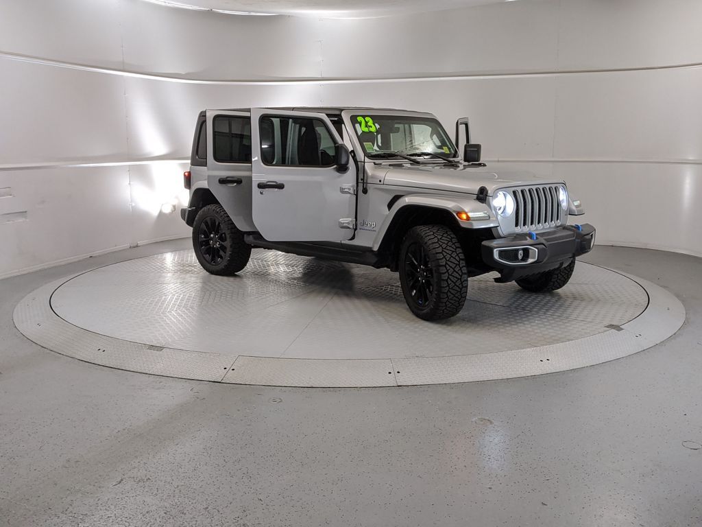 2023 Jeep Wrangler 4xe Sahara photo 4