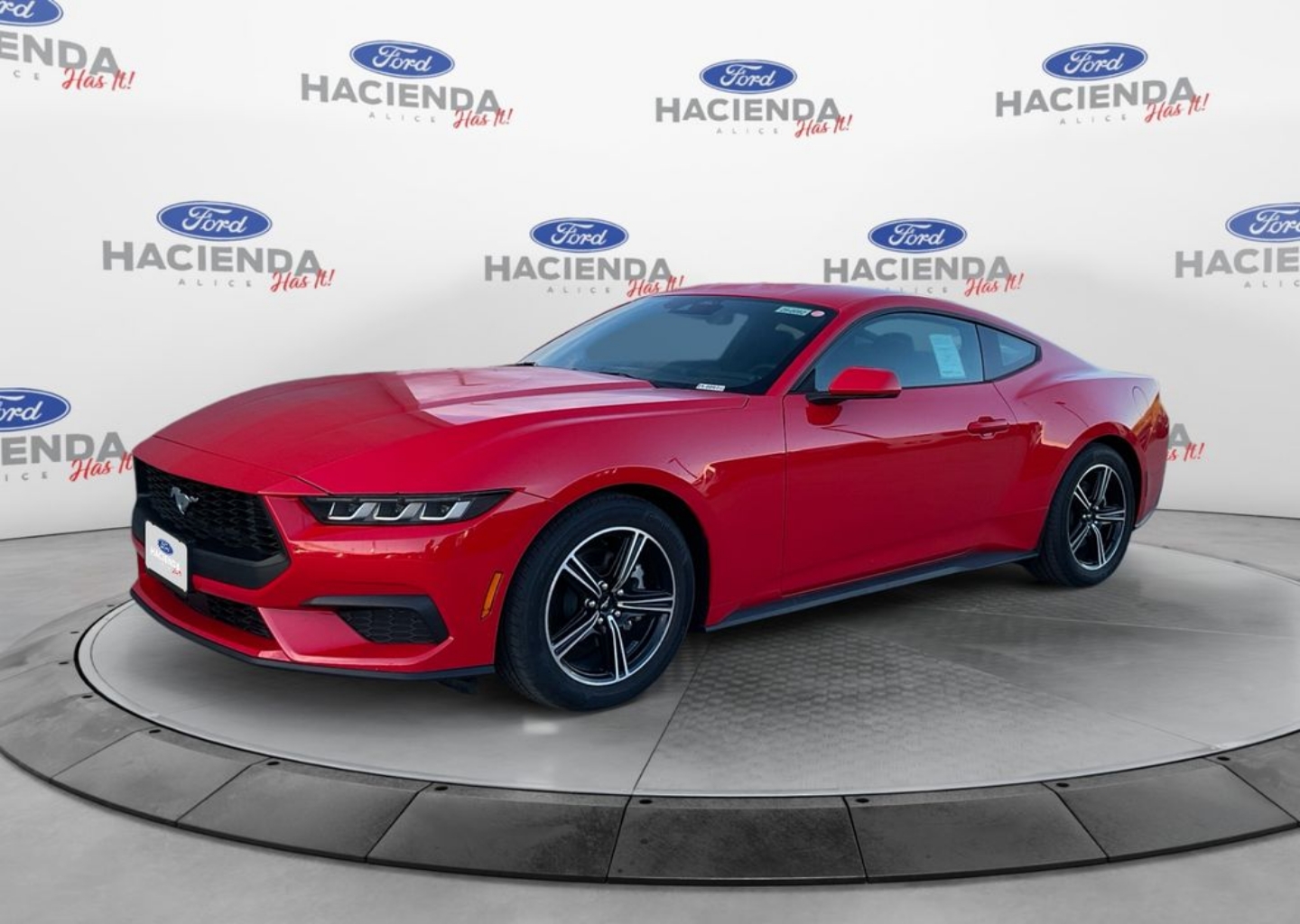 2025 Ford Mustang EcoBoost's photo