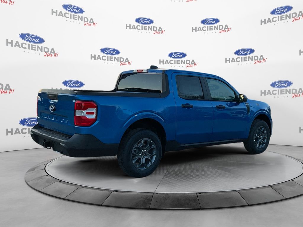 2025 Ford Maverick XLT photo 3