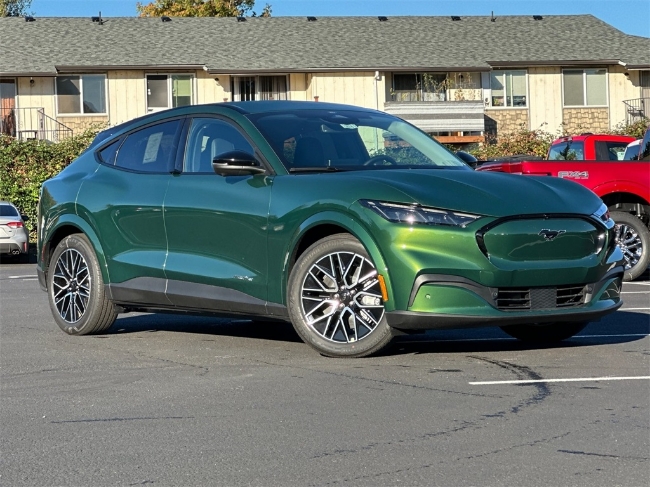 2025 Ford Mustang Mach-E Premium