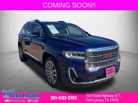 2023 GMC Acadia Denali