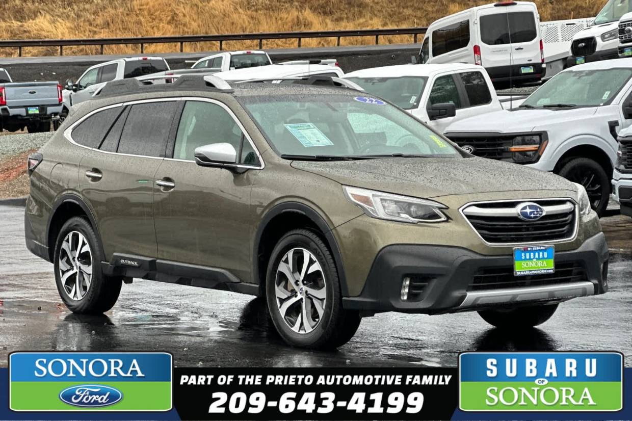 2022 Subaru Outback Touring's photo