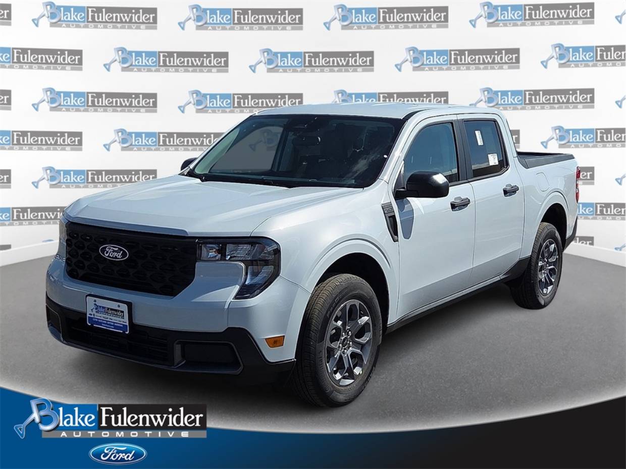 2025 Ford Maverick XLT's photo