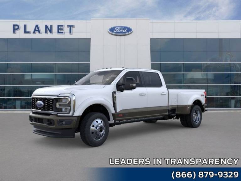 2026 Ford Super Duty F-450 DRW King Ranch 4WD Crew Cab 8' Box