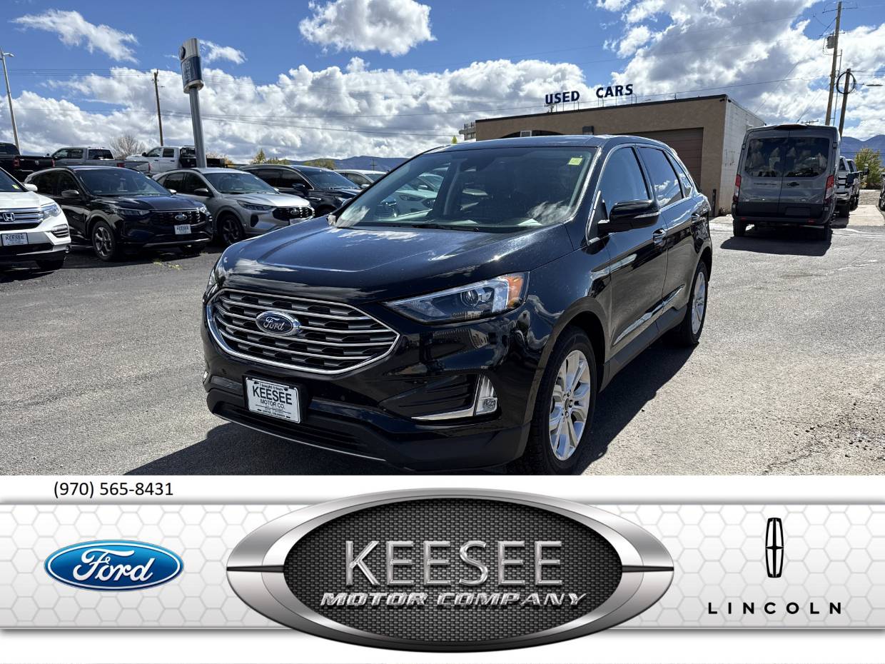 2024 Ford Edge Titanium's photo