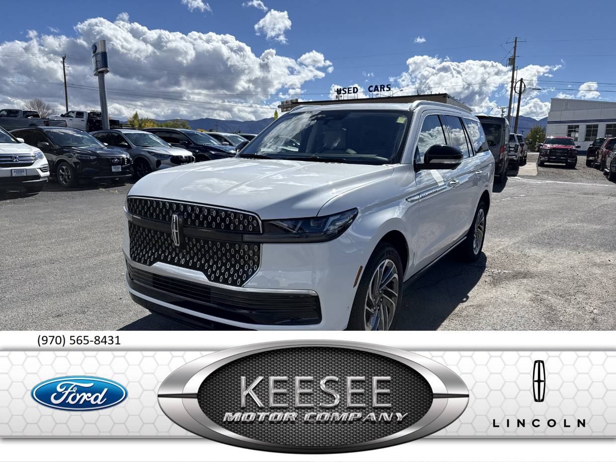 2025 Lincoln Navigator Reserve's photo