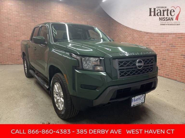 2022 Nissan Frontier SV