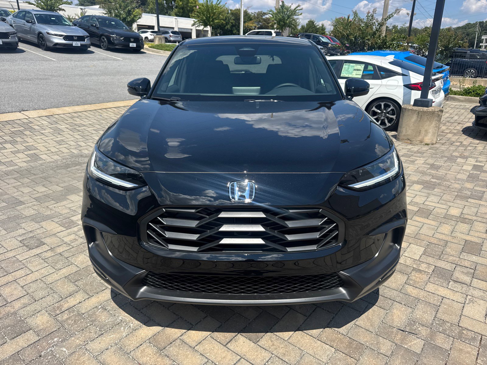 2026 Honda HR-V Sport photo 2