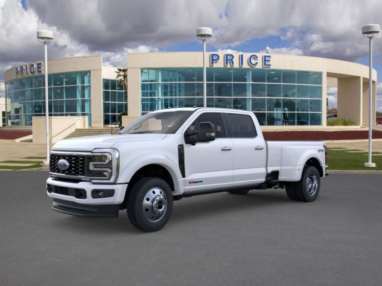 2026 Ford Super Duty F-450 DRW Platinum