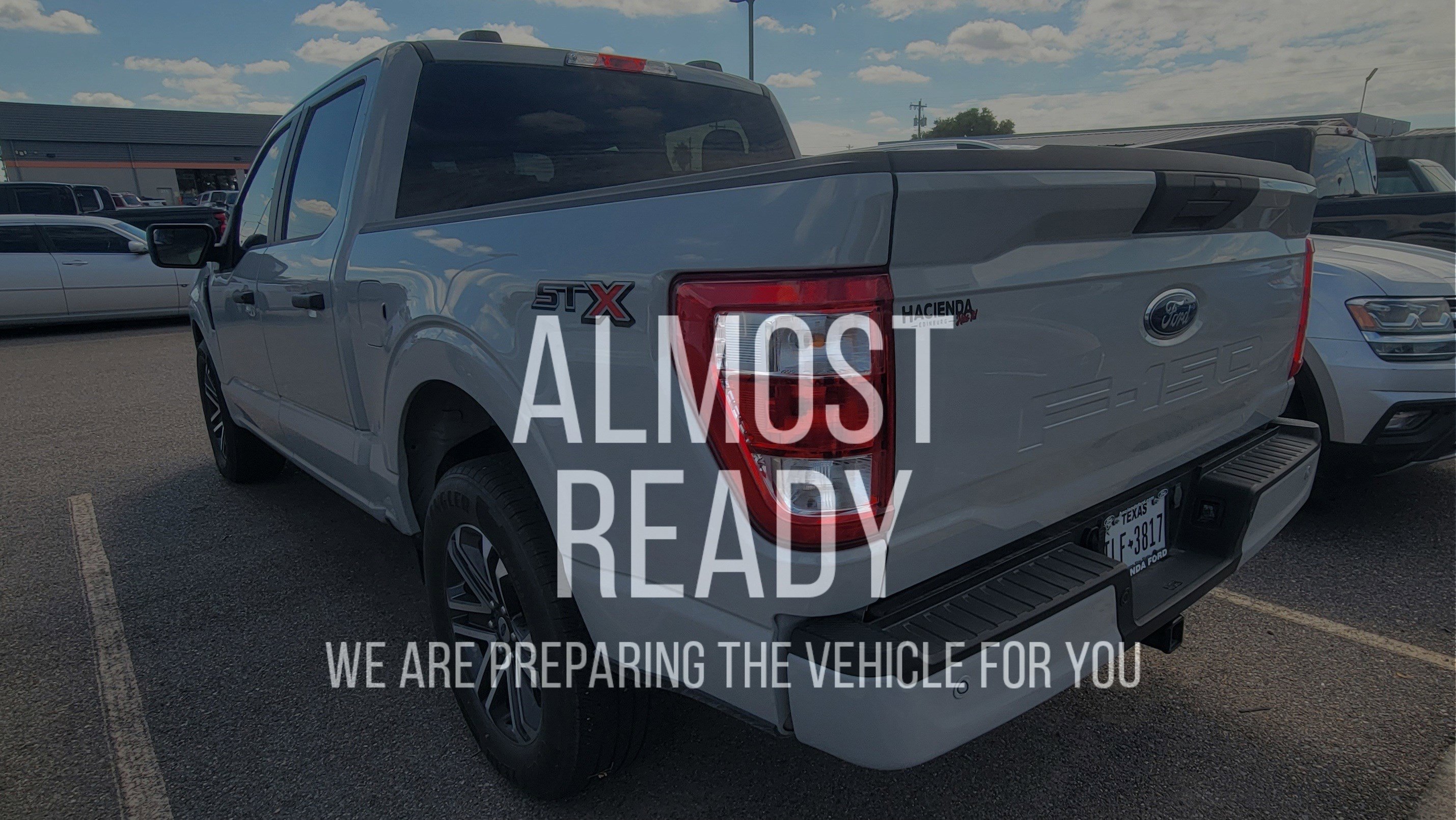 2023 Ford F-150 XL photo 2