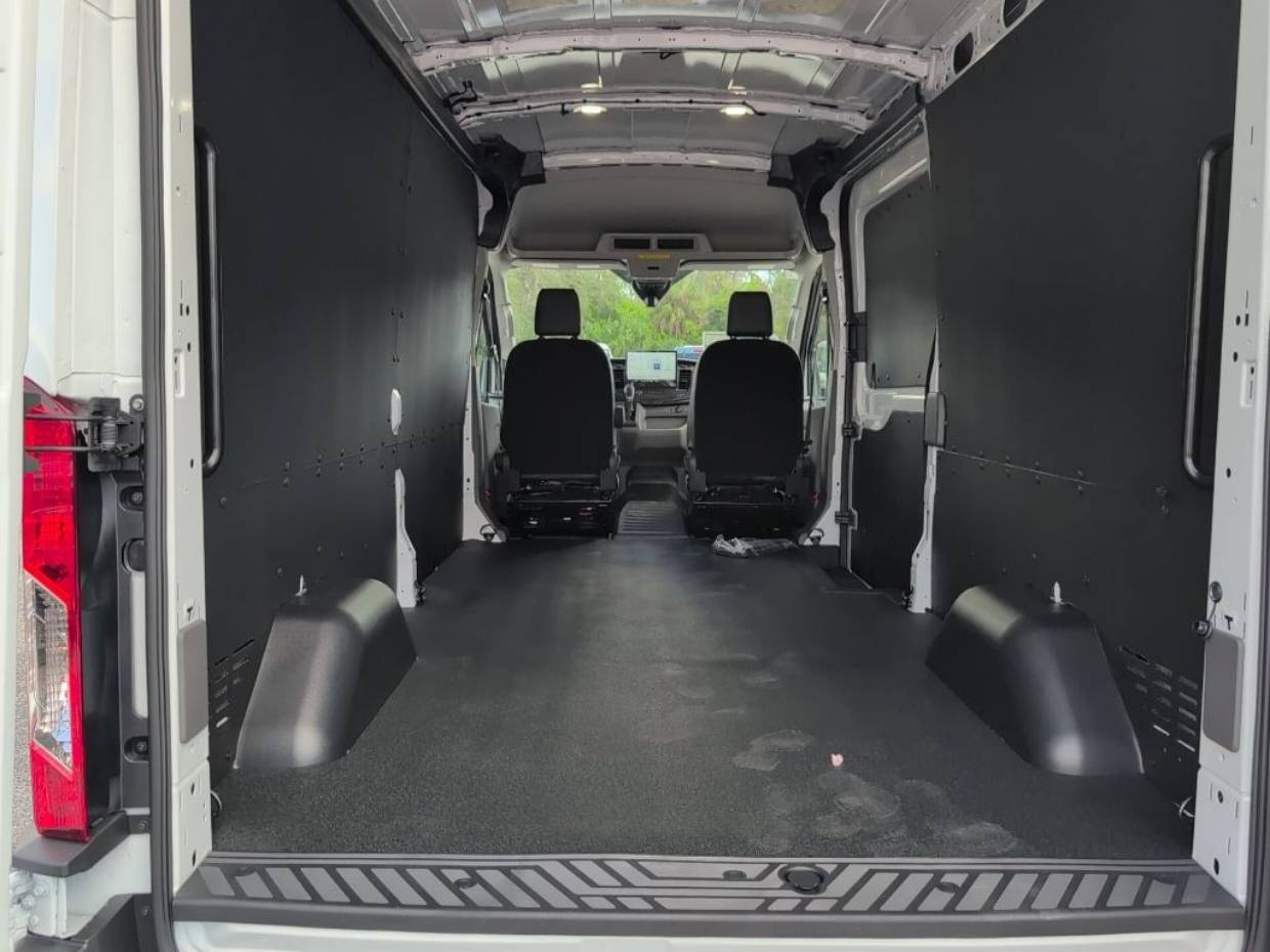 2026 Ford Transit Van Base - Photo 11