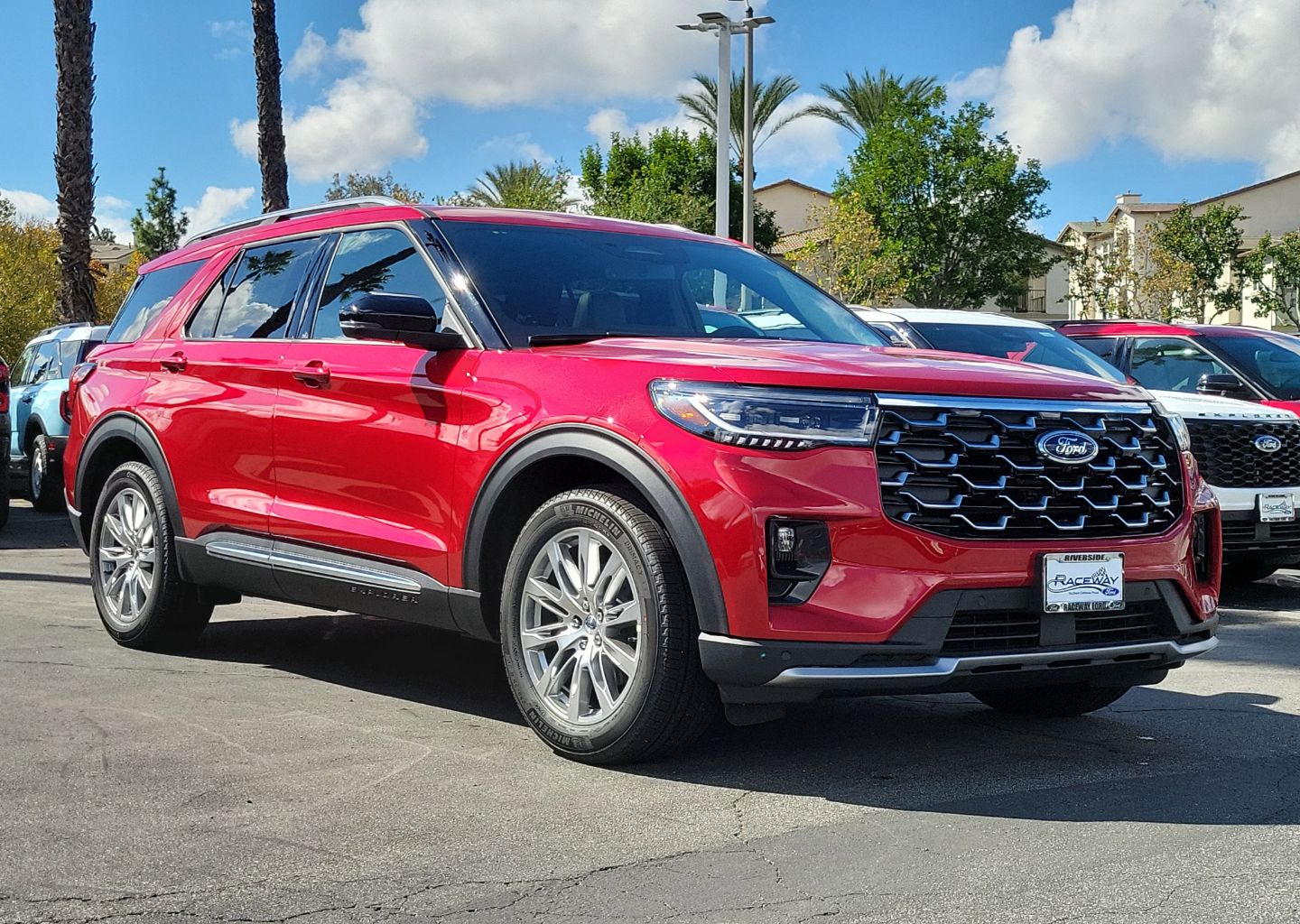 2025 Ford Explorer Platinum