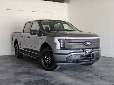 2025 Ford F-150 Lightning XLT