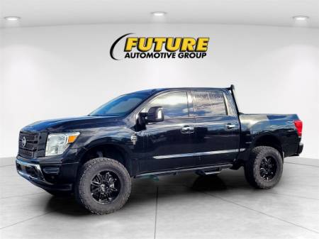 2021 Nissan Titan SV