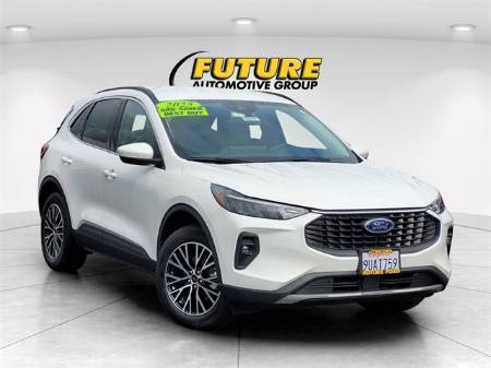 2025 Ford Escape Plug-In Hybrid Base