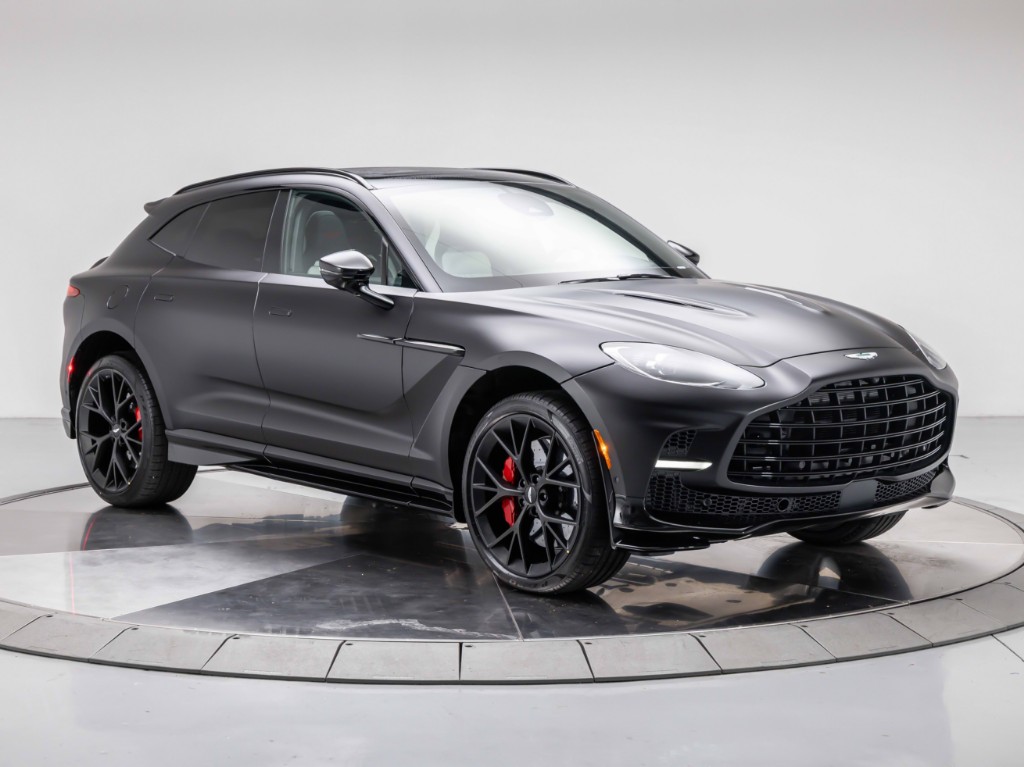 2025 Aston Martin DBX 707