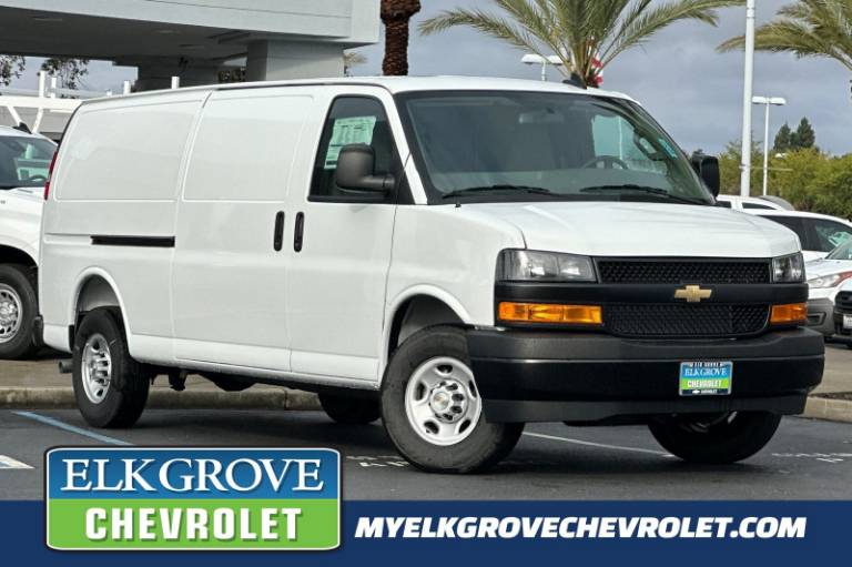 2025 Chevrolet Express 2500 Work Van