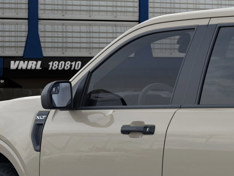 2025 Ford Maverick XLT photo 3