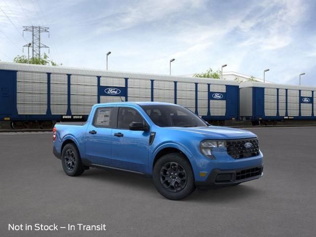 2025 Ford Maverick XLT photo 4