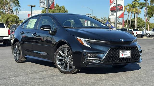 2025 Toyota Corolla Hybrid SE