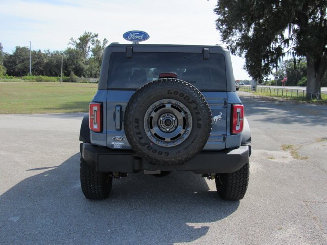 2025 Ford Bronco Outer Banks photo 4