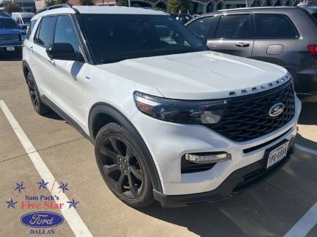 2023 Ford Explorer ST-Line