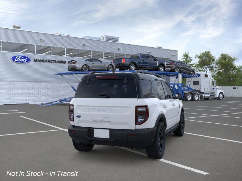 2025 Ford Bronco Sport Outer Banks photo 4