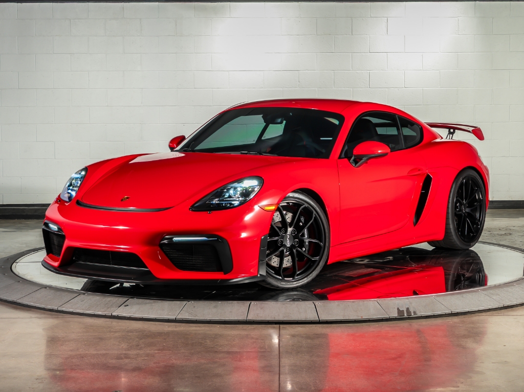 2023 Porsche 718 Cayman GT4