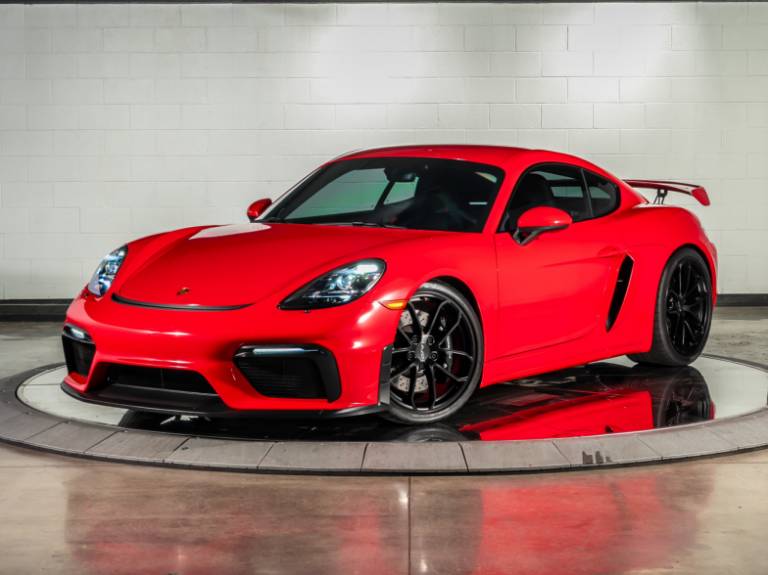 2023 Porsche 718 Cayman GT4