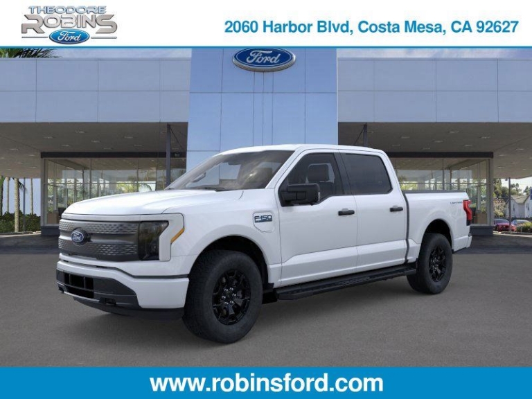 2025 Ford F-150 Lightning XLT