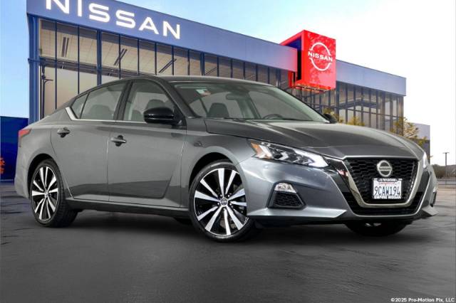 2022 Nissan Altima 2.5 SR
