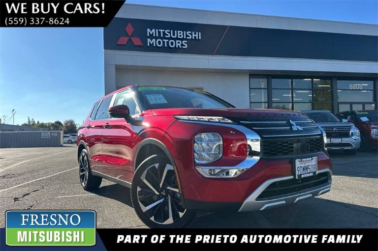 2022 Mitsubishi Outlander SE