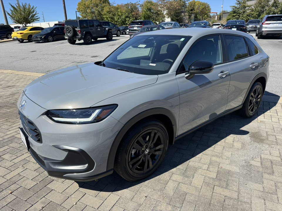 2026 Honda HR-V Sport photo 3