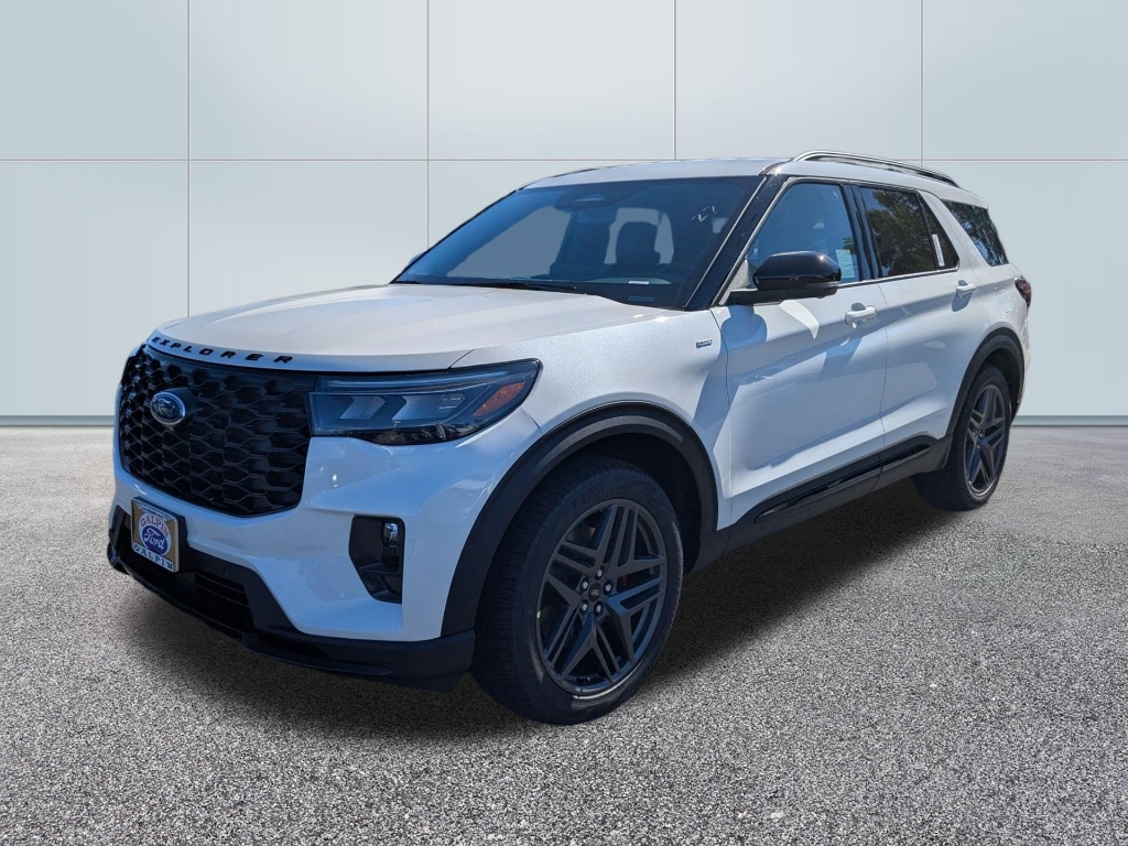 2025 Ford Explorer ST Line