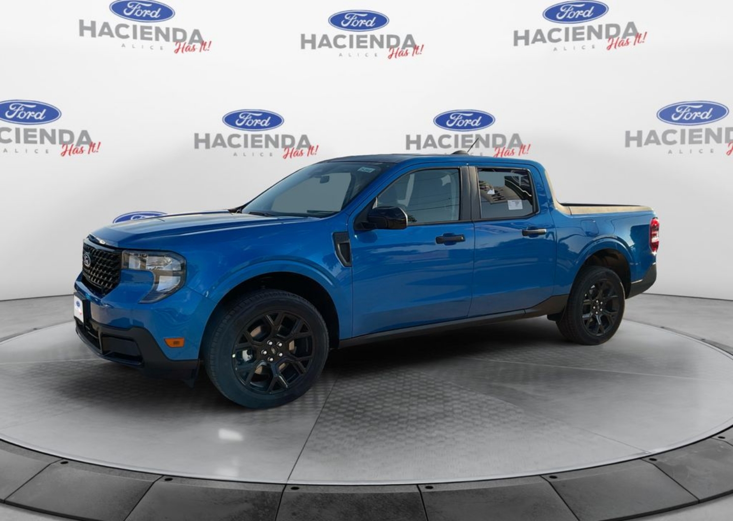 2025 Ford Maverick XLT's photo