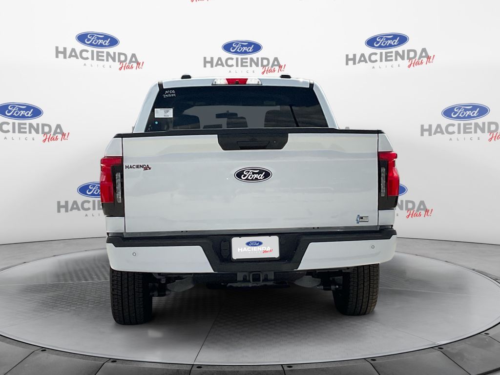2025 Ford F-150 Lightning XLT photo 3
