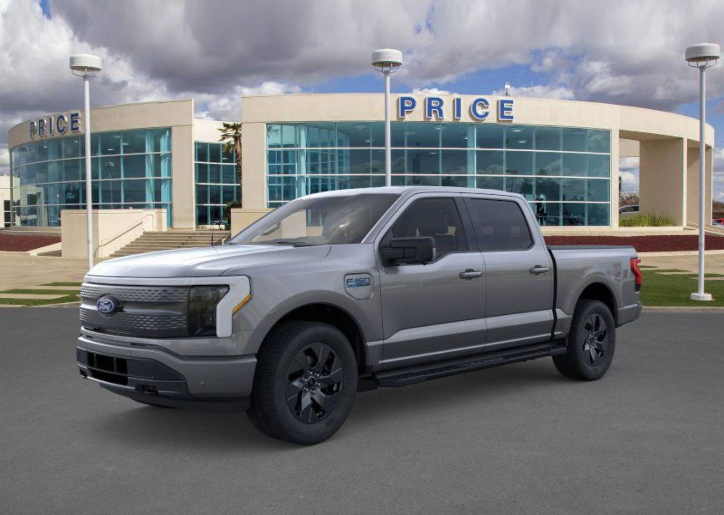 2025 Ford F-150 Lightning Flash's photo