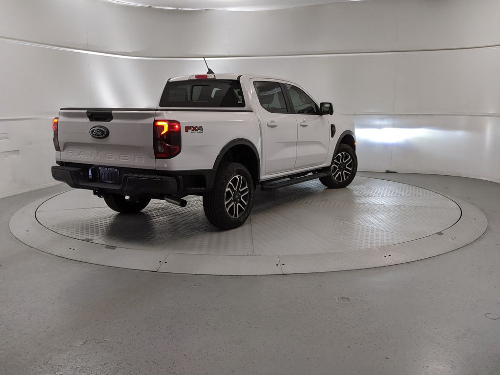 2024 Ford Ranger Lariat photo 2
