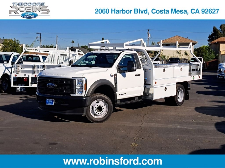 2024 Ford F-550SD XL